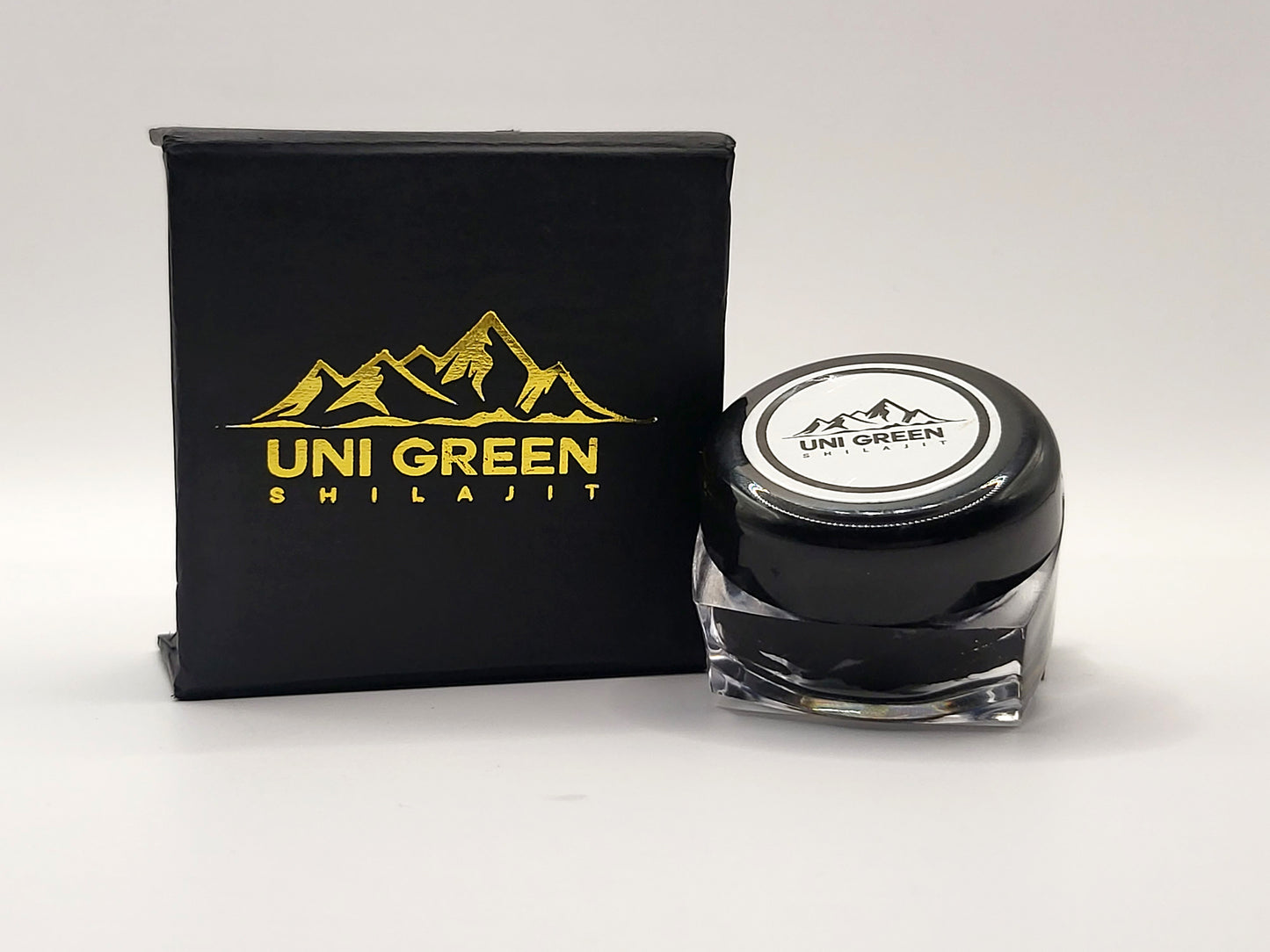 Unigreen Shilajit invites you to embrace a lifestyle of vitality and balance, crafted from the rich source of the Himalayan mountain range.